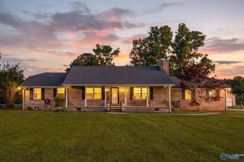 184 Bullit Cir, Ardmore, AL 35739