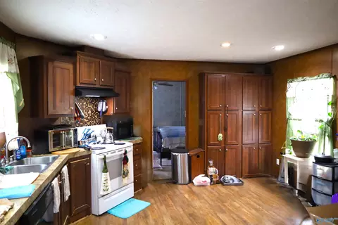 903 County Road 418, Dutton, AL 35744 photo 4