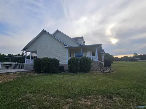Exterior - 6800 County Road 38, Section, AL 35771 photo 3 of 12