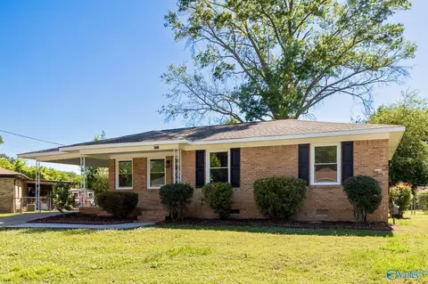 4402 Kiger St, Huntsville, AL 35805
