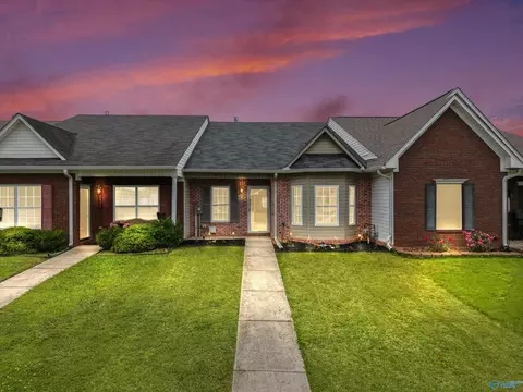 2353 Cameron St, Decatur, AL 35603