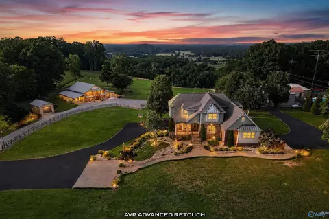 160 Hagood Dr, Somerville, AL 35670