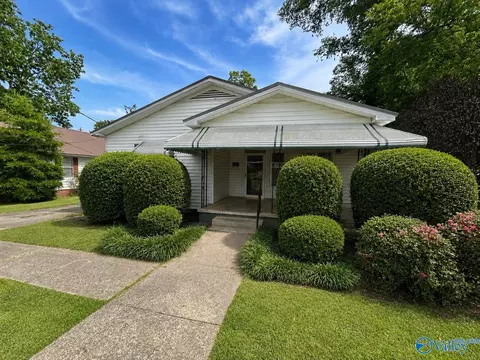 35 W Wilkinson Ave, Gadsden, AL 35904