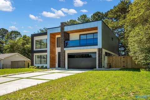 4602 Whitehall Dr, Huntsville, AL 35816
