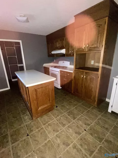 Kitchen - 97 County Road 591, Trinity, AL 35673 photo 2 of 3