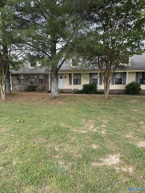 201 Scott Rd, Toney, AL 35773