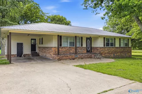 2331 Leeth Gap Cutoff Rd, Boaz, AL 35956