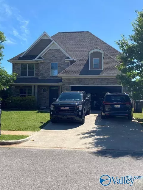205 Coral Ct, Madison, AL 35756
