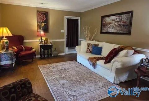 2437 Halifax Pl, Decatur, AL 35601