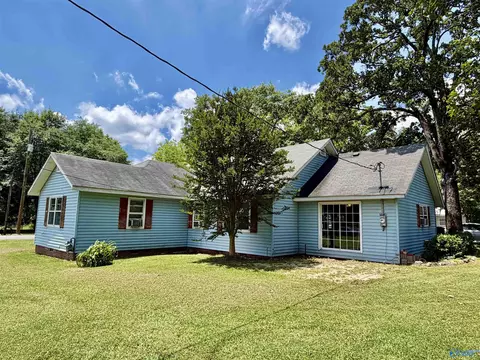 Exterior - 3270 Spring St, Cedar Bluff, AL 35959 photo 3 of 9