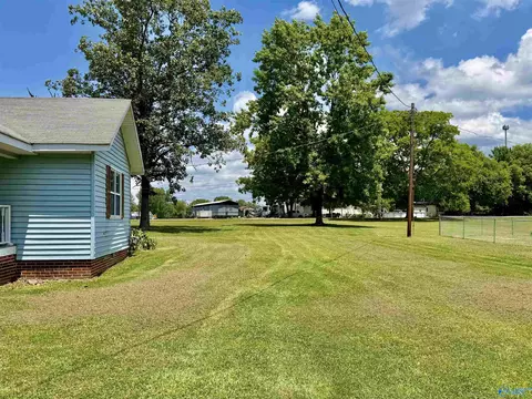Exterior - 3270 Spring St, Cedar Bluff, AL 35959 photo 7 of 9