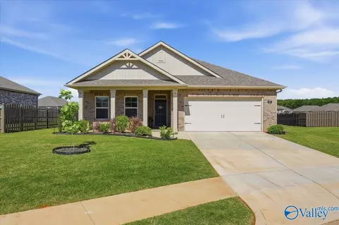 517 Solstice Cir, Madison, AL 35758