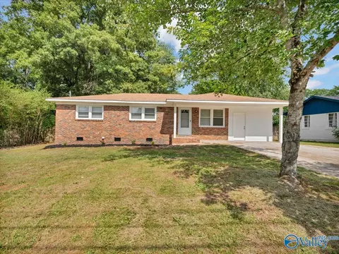 4319 Irondale Dr, Huntsville, AL 35810