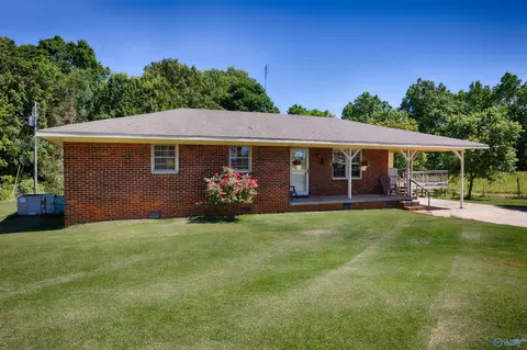 412 County Road 543, Rogersville, AL 35652