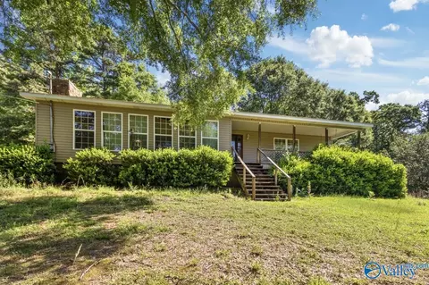 3823 Pleasant Hill Rd, Albertville, AL 35950