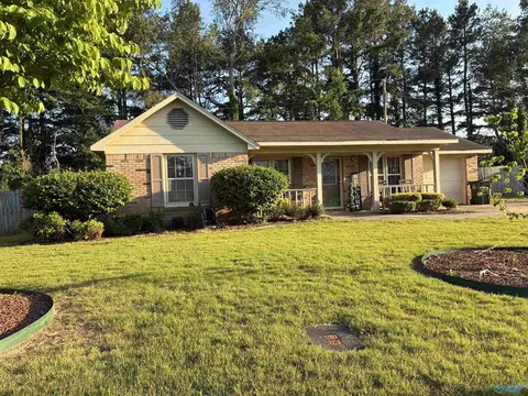 403 Macbeth, Athens, AL 35611