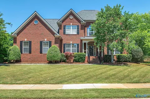 110 Wickerberry Ln, Madison, AL 35756