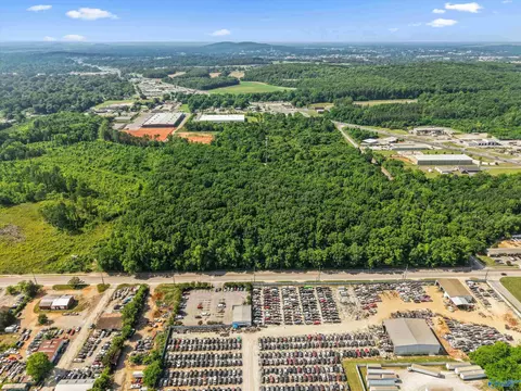 255 Blake Bottom Rd, Huntsville, AL 35810