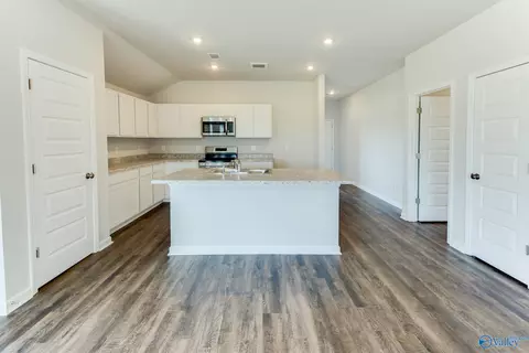501 Ledesma Ln, Huntsville, AL 35811