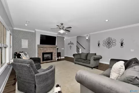 Living - 2063 Austin Dr, Cullman, AL 35058 photo 1 of 3