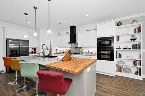 Kitchen - 2063 Austin Dr, Cullman, AL 35058 photo 3 of 5