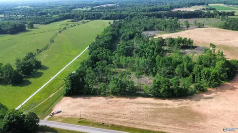 Tracts 6, Elkmont, AL 35620