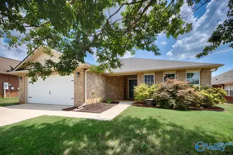 2525 Marjorie Ln, Huntsville, AL 35803