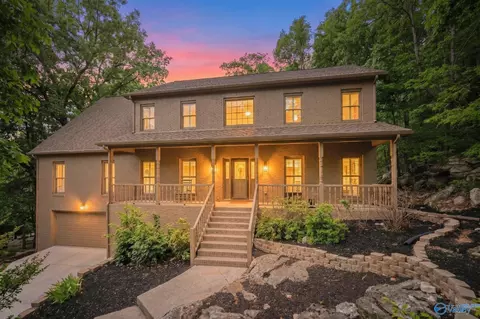 1702 Rockridge Cir, Huntsville, AL 35802