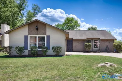 1016 Kinsey Dr, Huntsville, AL 35803