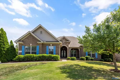 3005 Laurel Cove Way, Gurley, AL 35748