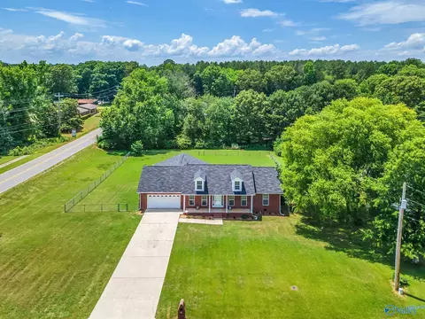 11019 Dove Dr, Madison, AL 35756