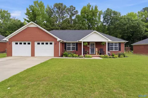 1005 Clint Dr #SINGLE, Hartselle, AL 35640