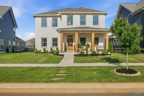 1612 Bridgedale St, Huntsville, AL 35811