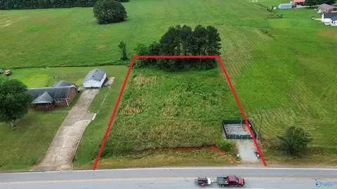 1 Sandlin Rd, Elkmont, AL 35620