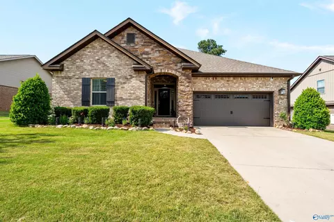 423 Fern Terrace Dr, Madison, AL 35757