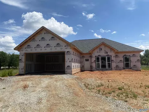 11208 Percy Dr, Tanner, AL 35671