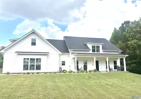 309 Henry Taylor Rd, New Market, AL 35761