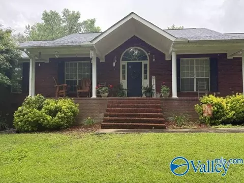 732 Wheeler Dr, Arab, AL 35016