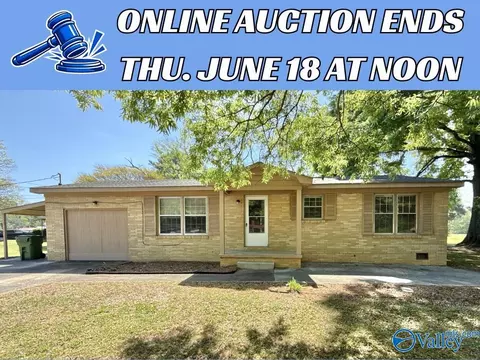 4216 Eastland Dr, Huntsville, AL 35810