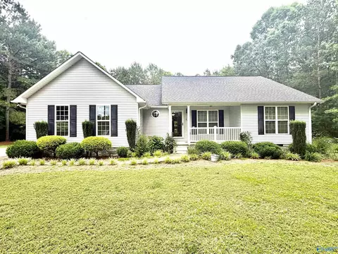 270 Crosley Ln, Boaz, AL 35956