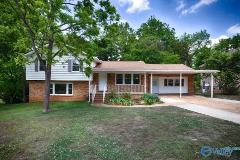 4210 Killarney Dr, Huntsville, AL 35816