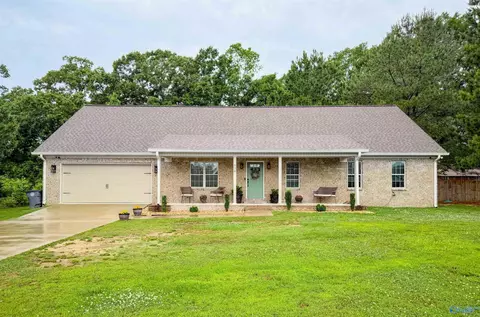 638 County Road 487, Moulton, AL 35650