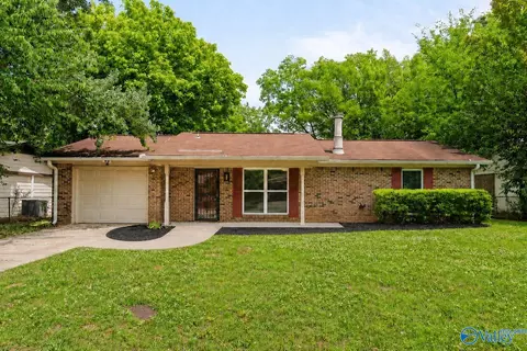 3613 White Oak Way, Huntsville, AL 35805
