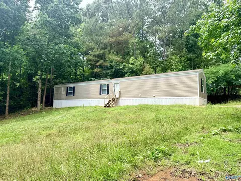 773 Freeze Mountain Dr, Odenville, AL 35120