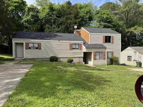 2716 NW Clayton Dr, Huntsville, AL 35810