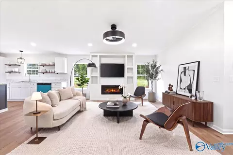 1051 Steger Rd, Meridianville, AL 35759