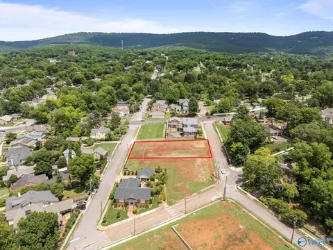 707 Eustis Ave, Huntsville, AL 35801