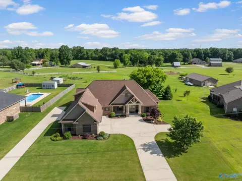 View/Area - 260 County Road 470, Trinity, AL 35673 photo 1 of 4