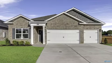 17657 Ruby Dr, Athens, AL 35613