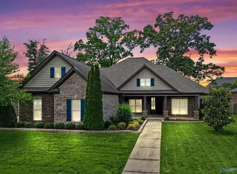 128 Sage Oak Ln, Madison, AL 35758